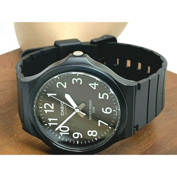 Casio Men's Watch MW240-1B Analog Quartz Black Dial 40mm Rubber Band 1330 - Picture 8 of 13